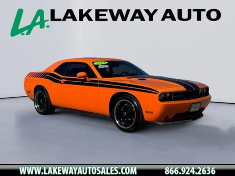 Orange 2014 Dodge Challenger R/T for sale in Morristown, TN