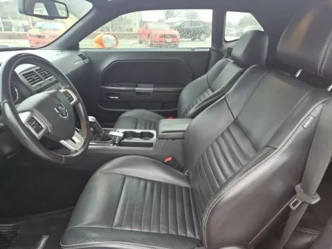 More photos of 2014 Dodge Challenger R/T at Lakeway Auto Sales, TN