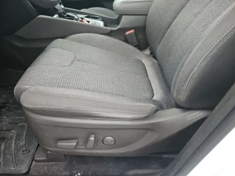 More photos of 2019 Hyundai Santa Fe SEL at Lakeway Auto Sales, TN