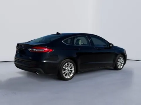 Another view of 2020 Ford Fusion SE for sale in Morristown, TN at Lakeway Auto Sales