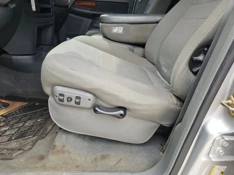 More photos of 2006 Dodge Ram 2500 SLT at Lakeway Auto Sales, TN