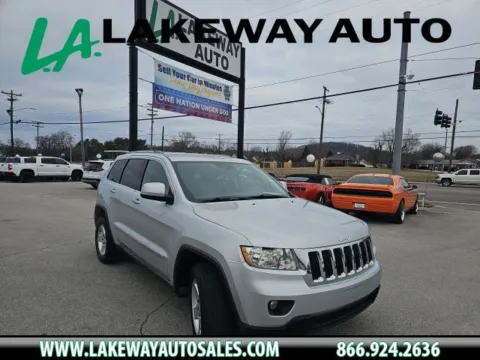 Silver 2011 Jeep Grand Cherokee Laredo for sale in Morristown, TN