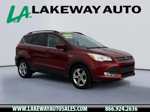 Red 2016 Ford Escape SE for sale in Morristown, TN