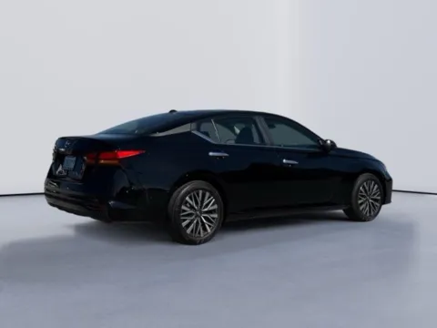 Another view of 2025 Nissan Altima 2.5 SV for sale in Morristown, TN at Lakeway Auto Sales