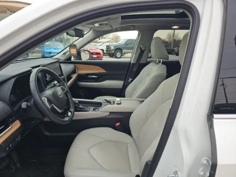 Another view of 2024 Toyota Grand Highlander Limited for sale in Morristown, TN at Lakeway Auto Sales