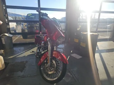 Photos of 2013 Harley-Davidson Street Glide for sale in Morristown, TN at Lakeway Auto Sales