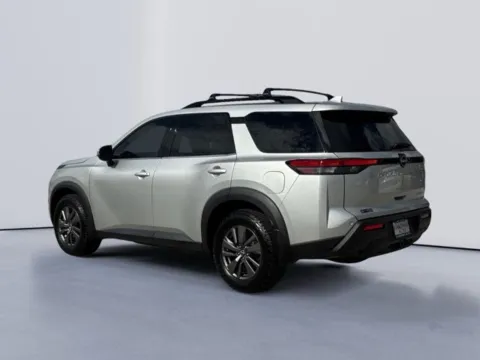 More photos of 2022 Nissan Pathfinder SV at Lakeway Auto Sales, TN