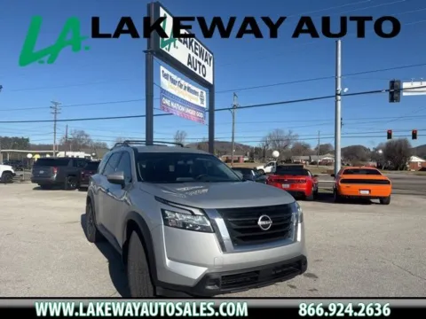 Silver 2022 Nissan Pathfinder SV for sale in Morristown, TN
