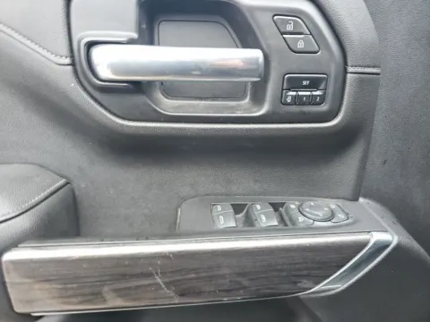 More photos of 2020 Chevrolet Silverado 1500 LTZ at Lakeway Auto Sales, TN