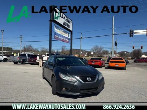 Blue 2018 Nissan Altima 2.5 SL for sale in Morristown, TN