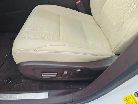 More photos of 2020 Lexus RX 450h at Lakeway Auto Sales, TN