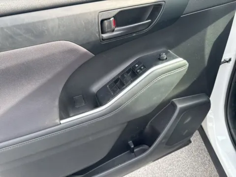 Another view of 2022 Toyota Highlander LE for sale in Morristown, TN at Lakeway Auto Sales