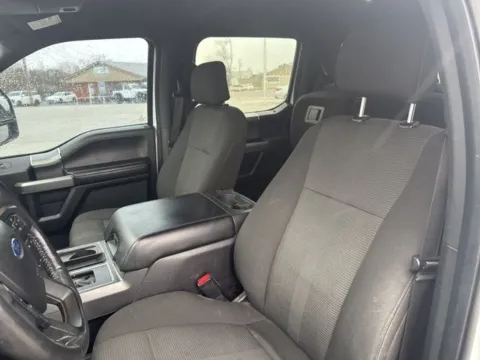 More photos of 2017 Ford F-150 XLT at Lakeway Auto Sales, TN