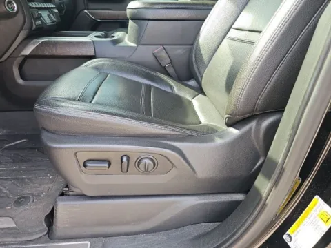 More photos of 2020 GMC Sierra 2500HD Denali at Lakeway Auto Sales, TN