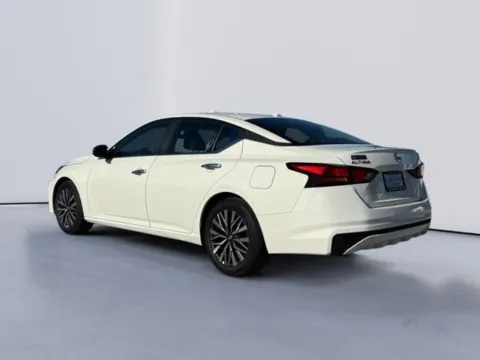 More photos of 2025 Nissan Altima 2.5 SV at Lakeway Auto Sales, TN