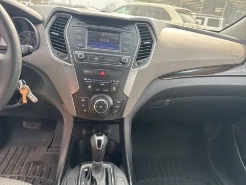 More photos of 2018 Hyundai Santa Fe Sport 2.4 Base at Lakeway Auto Sales, TN