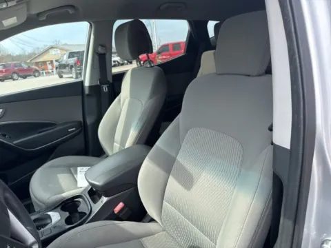 More photos of 2018 Hyundai Santa Fe Sport 2.4 Base at Lakeway Auto Sales, TN