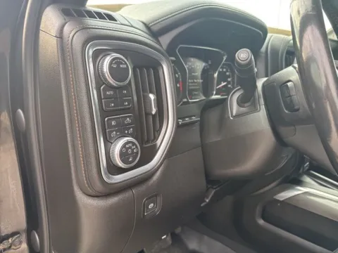 More photos of 2021 GMC Sierra 1500 AT4 at Lakeway Auto Sales, TN