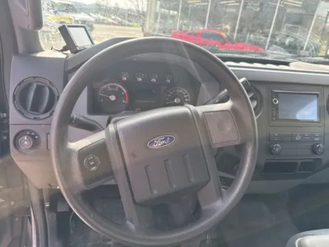 More photos of 2011 Ford F-250SD XL at Lakeway Auto Sales, TN