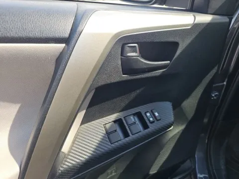 More photos of 2014 Toyota RAV4 LE at Lakeway Auto Sales, TN