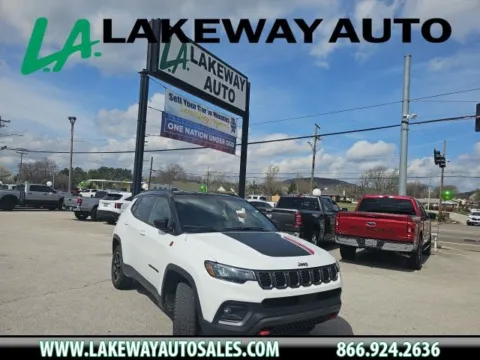 White 2025 Jeep Compass Trailhawk for sale in Morristown, TN
