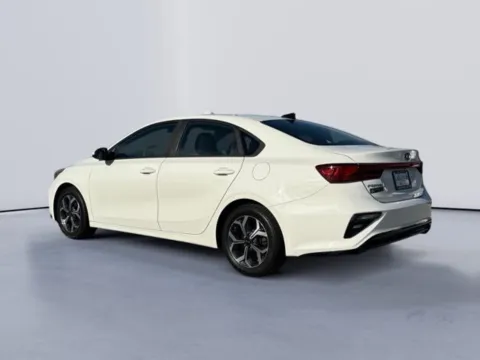 More photos of 2019 Kia Forte LXS at Lakeway Auto Sales, TN