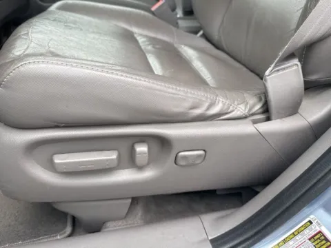 More photos of 2011 Honda CR-V EX-L at Lakeway Auto Sales, TN