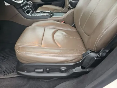 More photos of 2013 GMC Acadia SLT-1 at Lakeway Auto Sales, TN