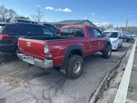 Photos of 2011 Toyota Tacoma for sale in Morristown, TN at Lakeway Auto Sales