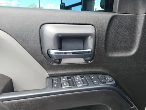 More photos of 2019 Chevrolet Silverado 2500HD Work Truck at Lakeway Auto Sales, TN