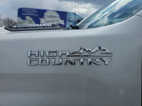 More photos of 2022 Chevrolet Silverado 2500HD High Country at Lakeway Auto Sales, TN