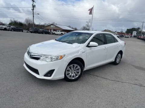 Photos of 2014 Toyota Camry Hybrid LE for sale in Morristown, TN at Lakeway Auto Sales