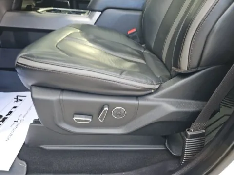 More photos of 2019 Ford F-250SD Platinum at Lakeway Auto Sales, TN