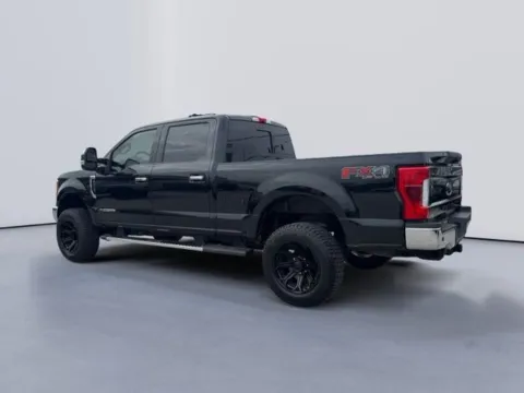 More photos of 2019 Ford F-250SD Lariat at Lakeway Auto Sales, TN