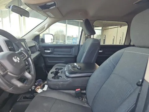 More photos of 2019 Ram 2500 Tradesman at Lakeway Auto Sales, TN