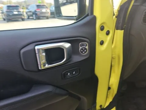 More photos of 2023 Jeep Wrangler Altitude at Lakeway Auto Sales, TN