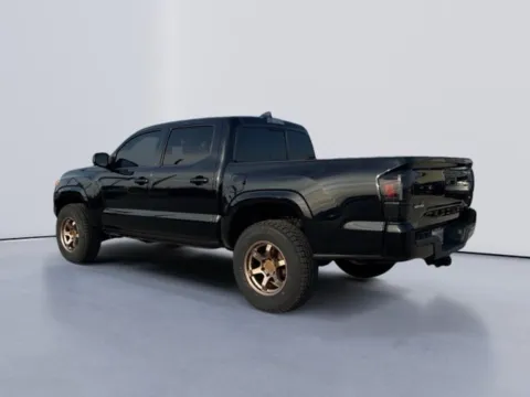 More photos of 2021 Toyota Tacoma SR at Lakeway Auto Sales, TN