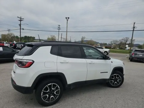 More photos of 2025 Jeep Compass Trailhawk at Lakeway Auto Sales, TN