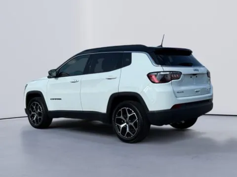 More photos of 2025 Jeep Compass Limited at Lakeway Auto Sales, TN
