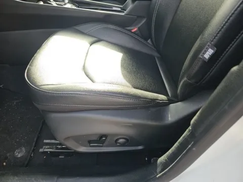 More photos of 2025 Jeep Compass Limited at Lakeway Auto Sales, TN