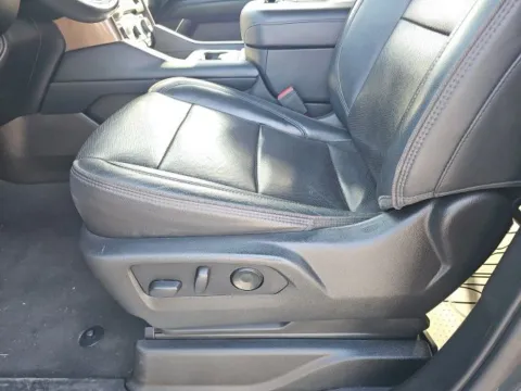 More photos of 2021 Chevrolet Tahoe High Country at Lakeway Auto Sales, TN