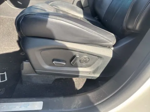 More photos of 2020 Ford Explorer Platinum at Lakeway Auto Sales, TN