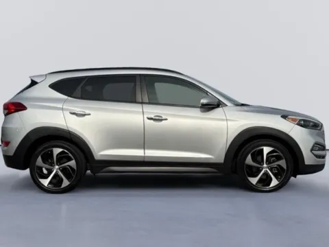 Photos of 2016 Hyundai Tucson Limited for sale in Morristown, TN at Lakeway Auto Sales