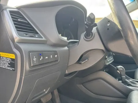 More photos of 2016 Hyundai Tucson Limited at Lakeway Auto Sales, TN