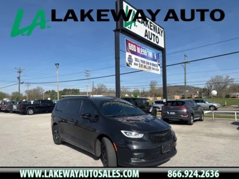 Black 2021 Chrysler Pacifica Hybrid Touring for sale in Morristown, TN