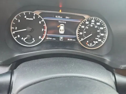 More photos of 2021 Nissan Sentra SR at Lakeway Auto Sales, TN