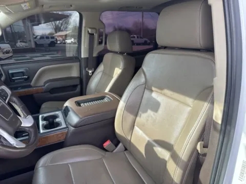 More photos of 2018 GMC Sierra 1500 SLT at Lakeway Auto Sales, TN