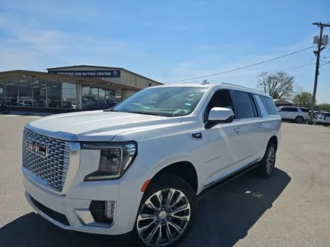 Photos of 2021 GMC Yukon XL Denali for sale in Morristown, TN at Lakeway Auto Sales