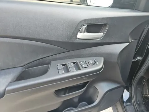 More photos of 2015 Honda CR-V LX at Lakeway Auto Sales, TN