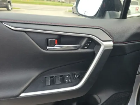 More photos of 2022 Toyota RAV4 Prime XSE at Lakeway Auto Sales, TN